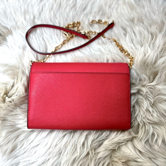 Tory Burch Robinson Chain Wallet / Mini Bag in Bright Red - New with Tags! - Picture 4 of 15